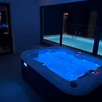 Vila Coriticum With Pool And Indoor Jacuzzi *